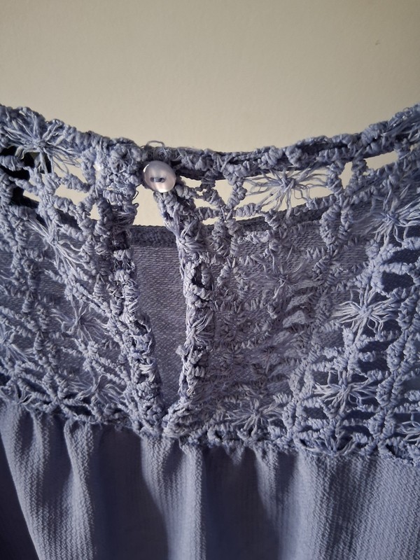 rue21 Women's Plus 1X Blue Solid Lace Crochet Yoke Scoop Neck Button Blouse gallery