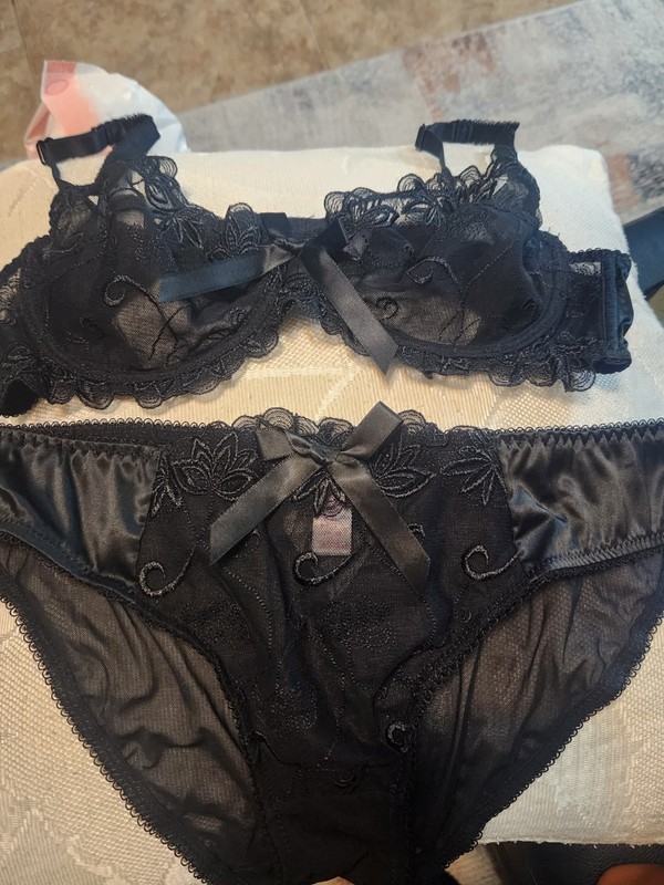 Black Sheer Lace Bra & Panty Set 80B (B Cup, Band 80) Hook & Eye Bow Cotton