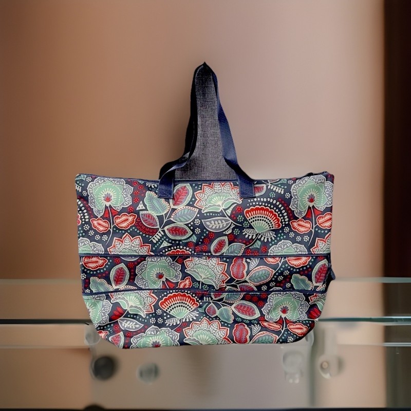 Gently Used~ Vera Bradley Nomadic Floral Expandable Travel Bag ￼ ￼