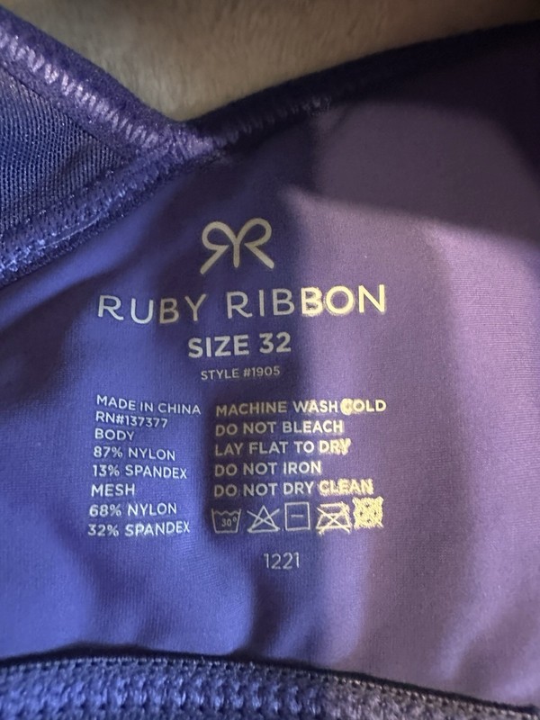 Ruby Ribbon Sport Demiette Bra Style 1905 Full Support Wire Free Sz32 gallery