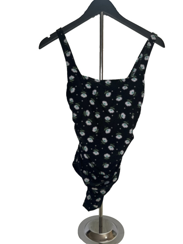 NWT Anne Cole Swimwear Size 6 One Piece Floral Printed Black