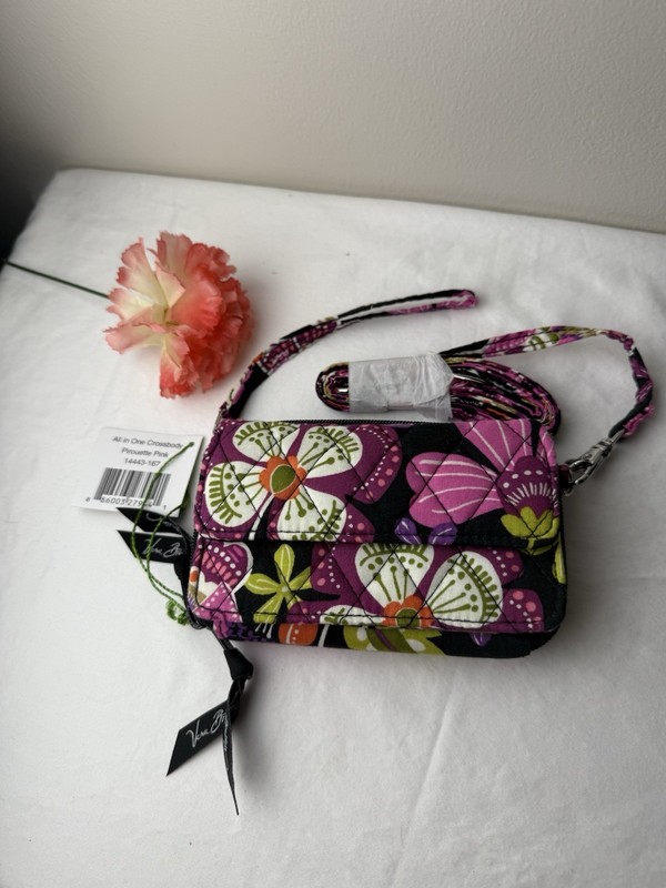 Vera Bradley Pirouette Pink All-In-One Crossbody Wallet NWT Purse Retired