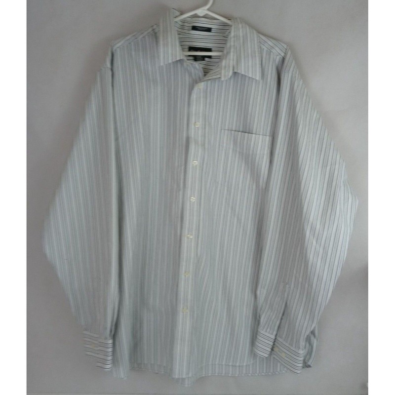 Eddie Bauer Wrinkle Restistant Classic Fit Men’s Gray Stiped Shirt Size 2XL