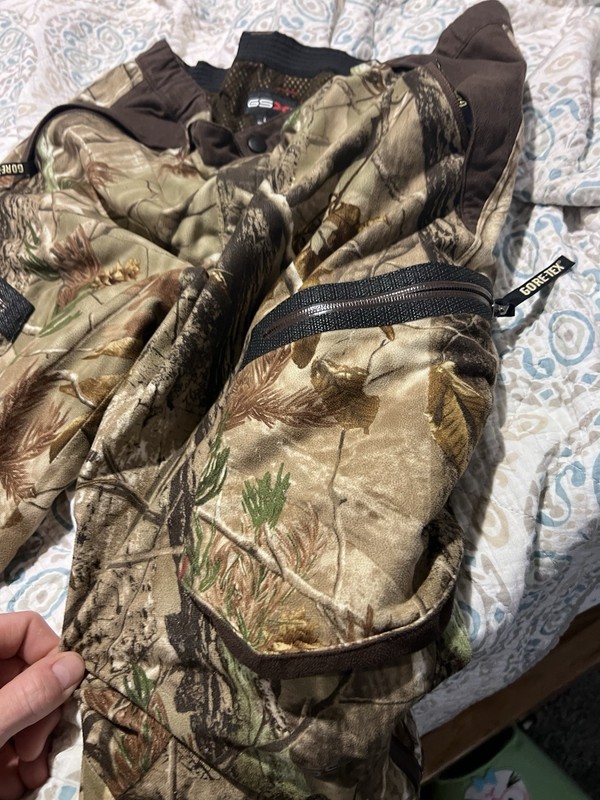 GSX gore-Tex Full Zip Hood Jacket And Pants gallery