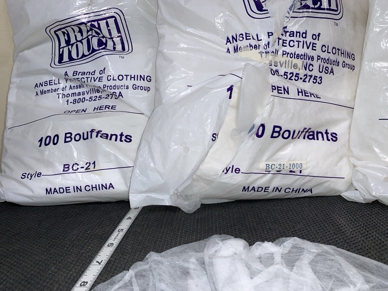 300 count caps Ansell Fresh Touch Polypropylene Bouffant Caps 21" White 100/Bag gallery