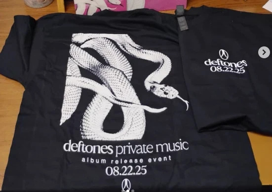 Deftones private music album 22 August 2025 2 side Black T Shirt KV40319