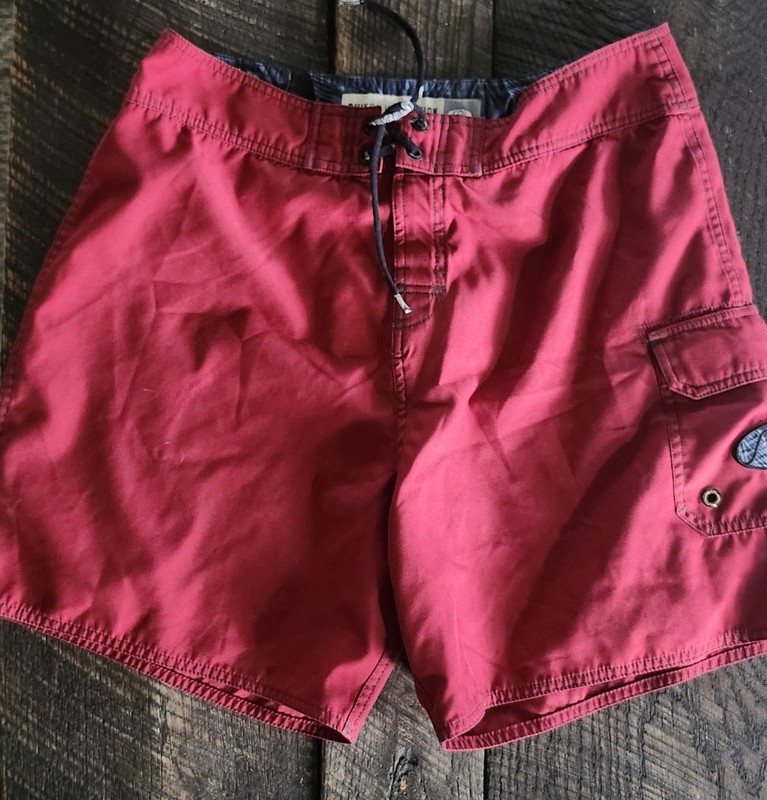 Quiksilver Edition Men’s Solid Red Board Shorts Swim Bottom Size 34