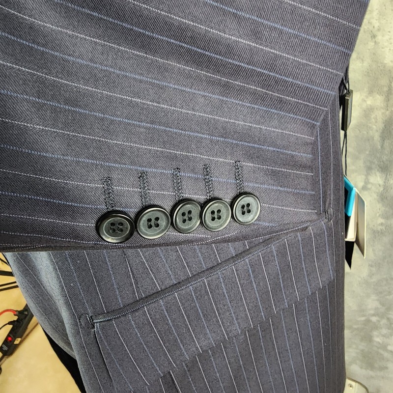 Ferrecci Uomo Suit Jacket Blazer Blue Pin Stripe Italy S40 Super 150s Drop 6-R gallery