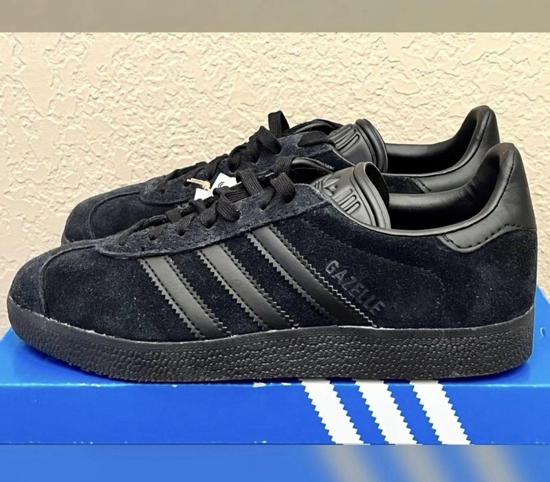 Adidas Gazelle Men's Shoes Core Black Color Size-4 gallery
