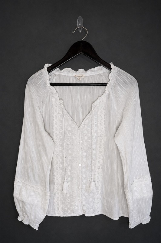 Hem & Thread Size L Peasant Cottagecore Eyelet Lace Romantic Renfair Top Blouse