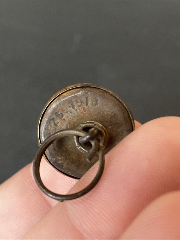 Antique 1918 Patent Anthracite Wear Well Overalls Button Brass Wobble Shank 20mm gallery