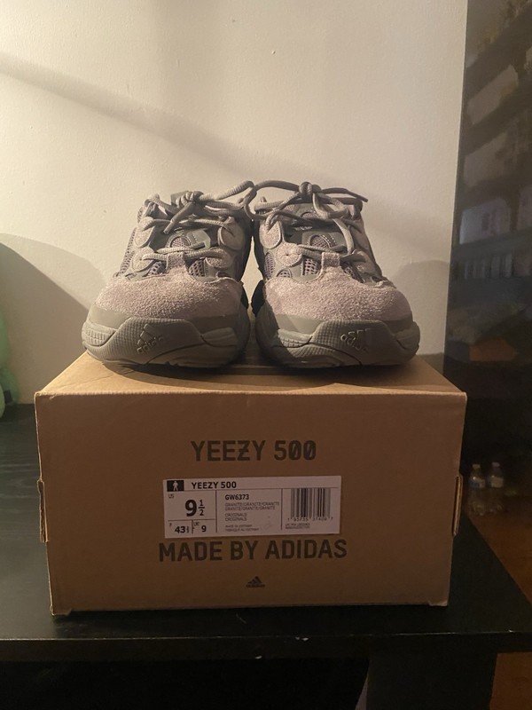 Yeezy 500
