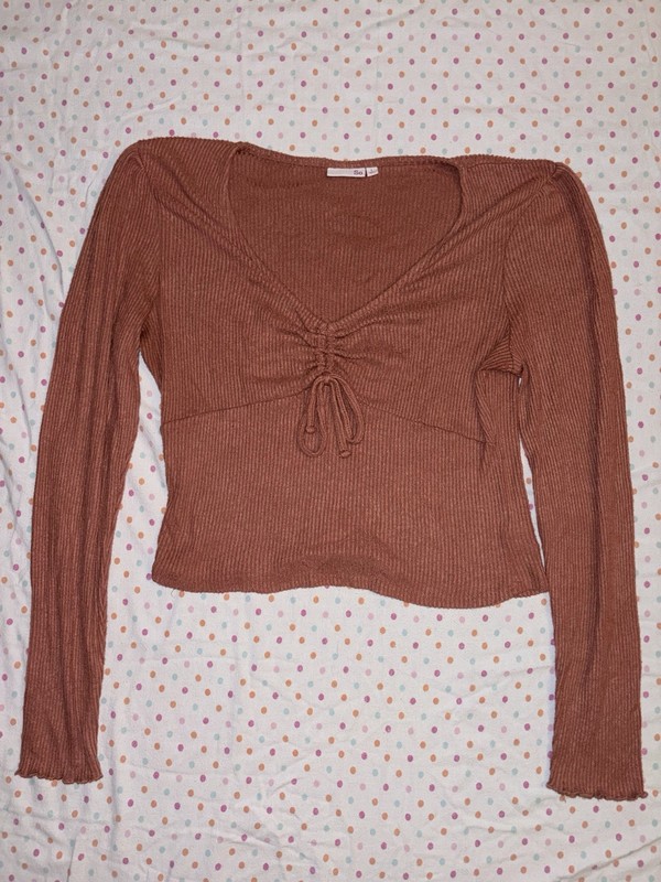 SO Rust Ribbed Ruched Tie Front Crop Top Size Large Long Sleeve Knit Sweater Top