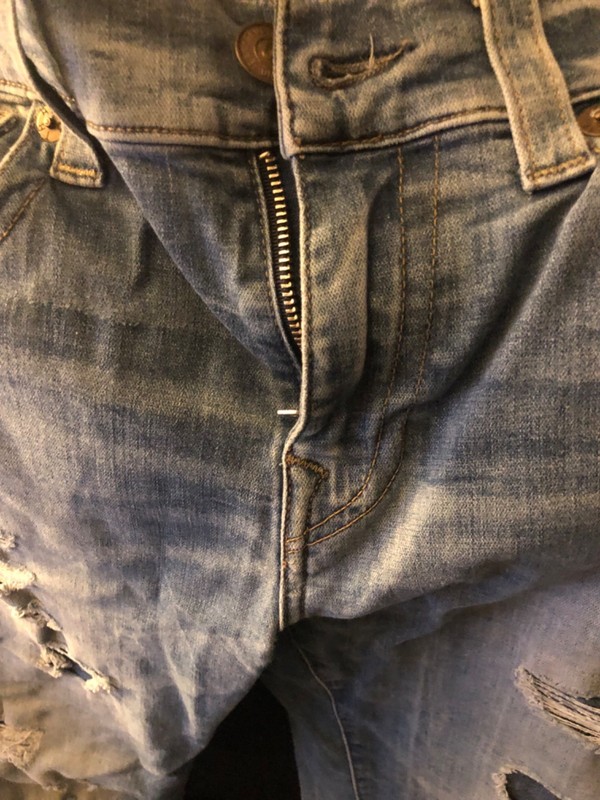 TRUE RELIGION ROCCO size 31 Relaxed Skinny straight leg wrecked gallery