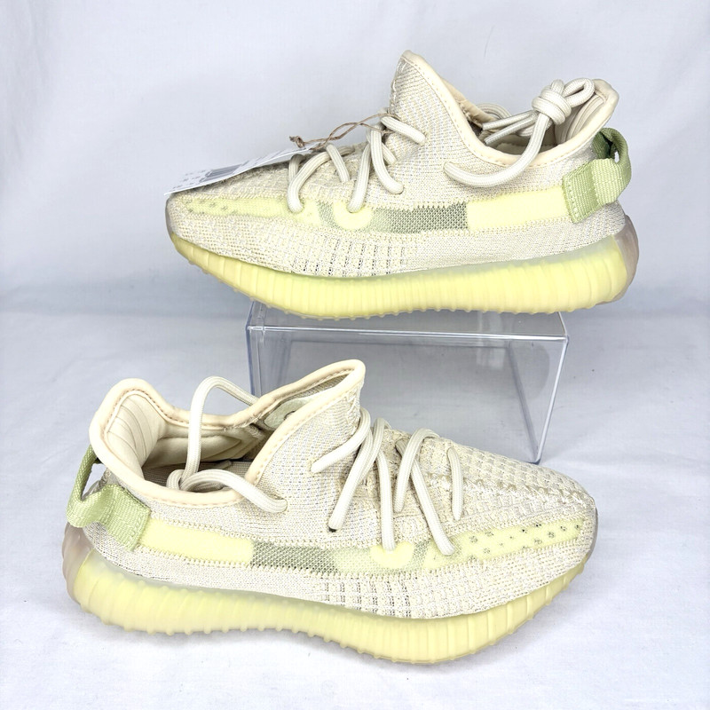 Adidas Yeezy Boost 350 V2 Mens Shoes 4 Lace Up Beige Sneakers Casual FX9028