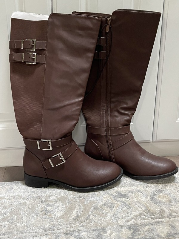Torrid Wide Calf Knee High Riding Boots Brown Buckle Stretch Back Womens 8.5