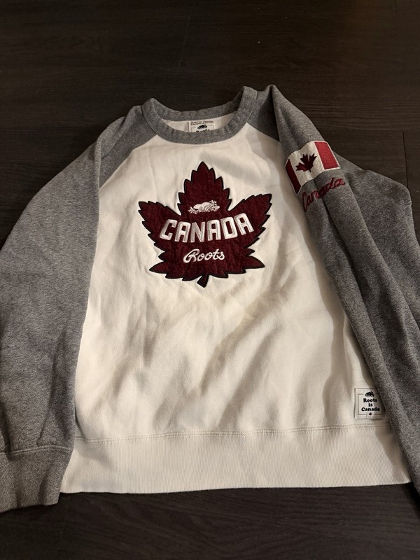Vintage Roots Canada Raglan Crewneck Sweatshirt Large White Grey Made In Canada