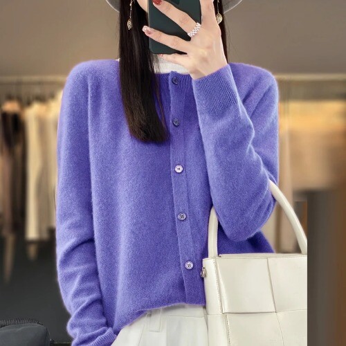 Ladies Merino Wool Long Sleeve Knitted Cashmere Sweater Knitted O-Neck Cardigan