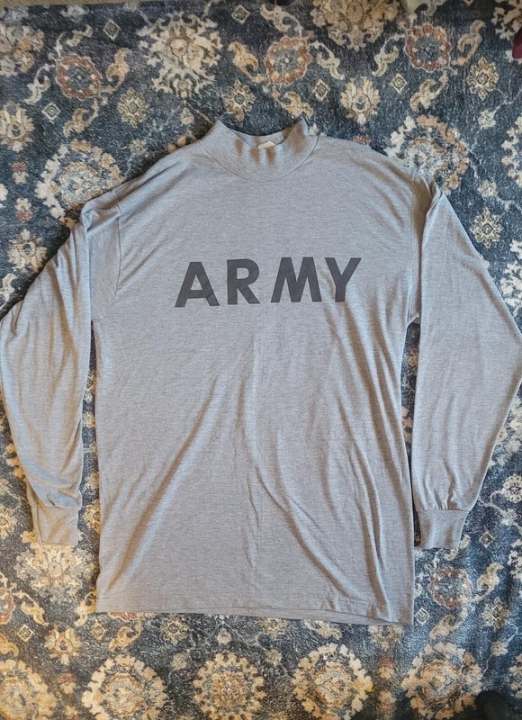 US Army Fitness Uniform Long Sleeve Shirt Medium Gray PTU