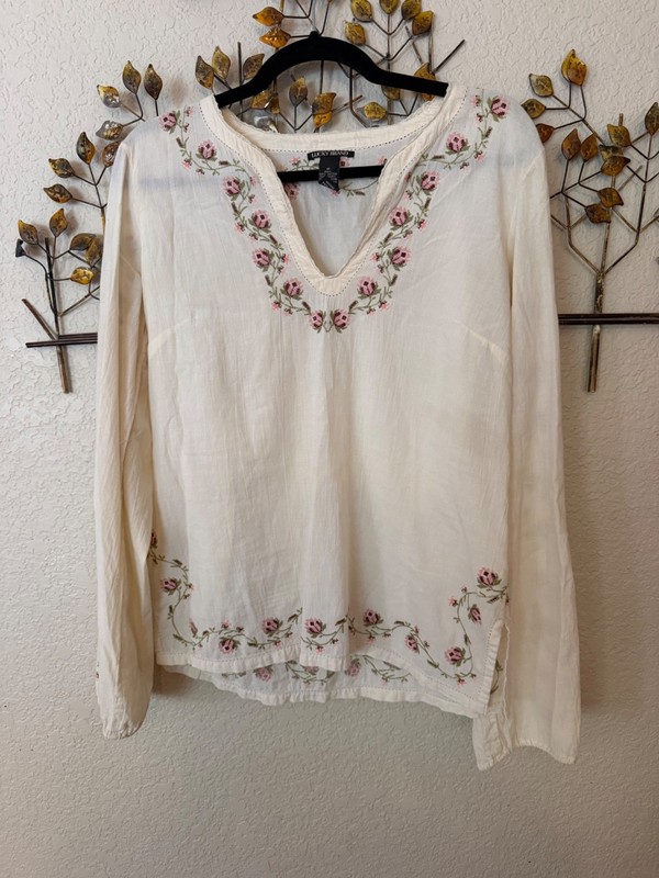 Rare ASO Bella Swan in Twilight-tunic blouse